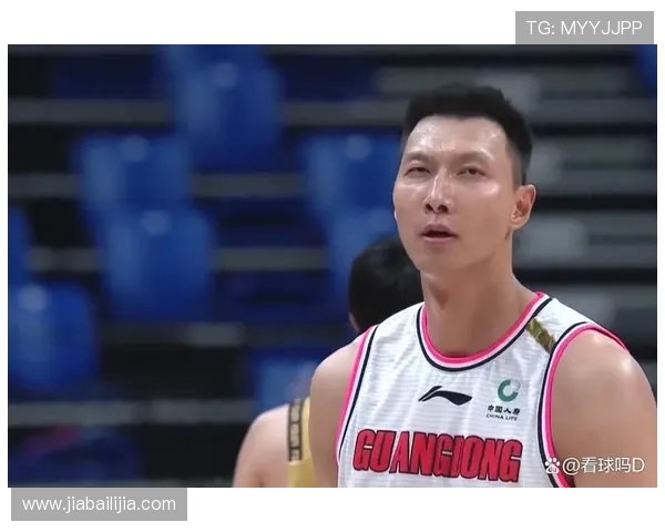 杨毅点评易建联身体素质出色但难以成为马尔卡宁式核心球员